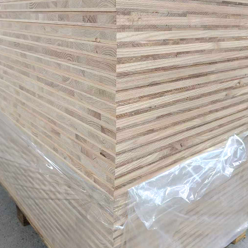 Legno di frassino XLAM