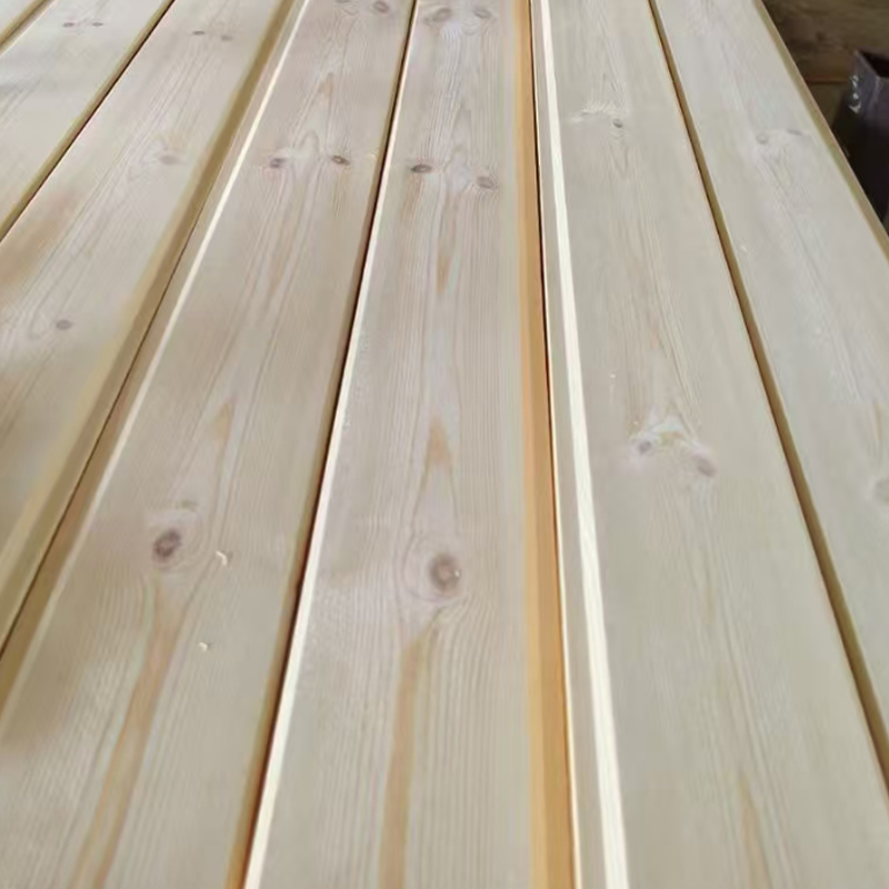 Rivestimento per pareti esterne in legno di pino