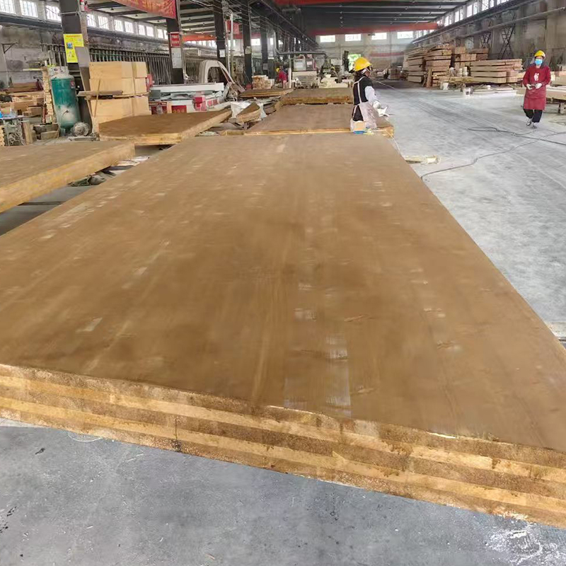 Pannelli CLT industriali in abete rosso