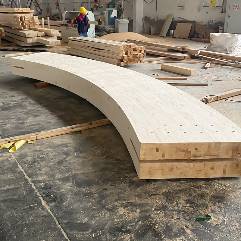 Legno lamellare curvato di pino