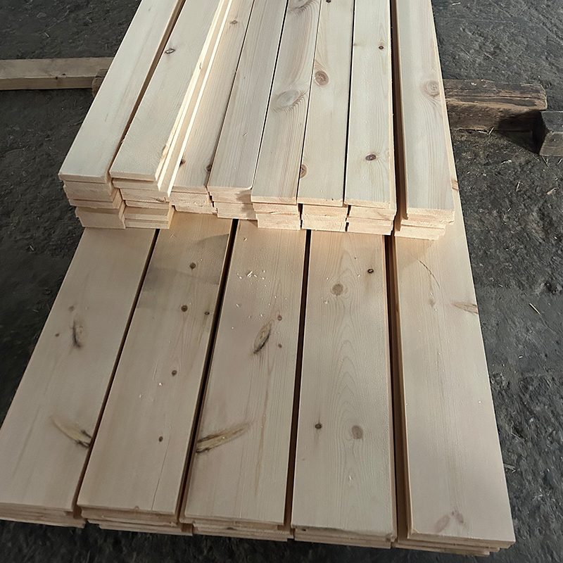 Recinzione in legno di pino